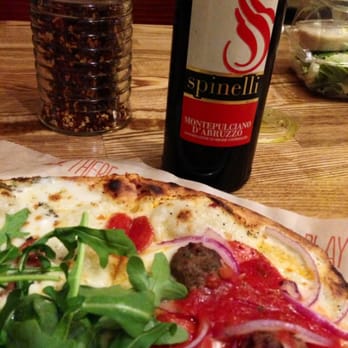 Blaze Pizza - Pizza Near Me - Pasadena, California