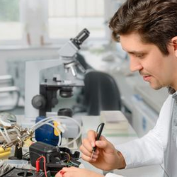 Electronics Service Center