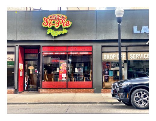 Si-Pie Pizzeria by null