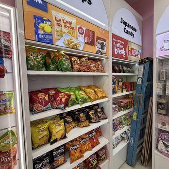 Ellicor - Snacks - Gift Shops Near Me - New York, New York Ellicor - Snacks - Gift Shops Near Me - New York, New York