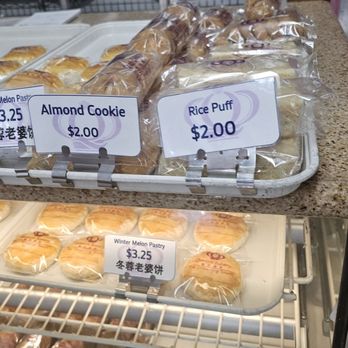 Queen's Bakery - Bakeries Near Me - Los Angeles, California Queen's Bakery - Bakeries Near Me - Los Angeles, California