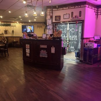 Peinto Thai Kitchen - Thai Near Me - Las Vegas, Nevada