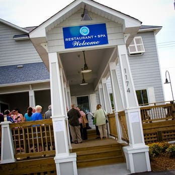 Aqua Restaurant - The entryway - Seafood Near Me - Duck, North Carolina Aqua Restaurant - The entryway - Seafood Near Me - Duck, North Carolina