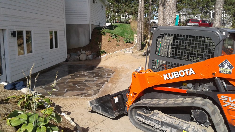 NORTHERN MICHIGAN HARDSCAPES Updated August 2024 16 Photos 2823