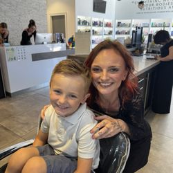 Artistry Salon - Chair