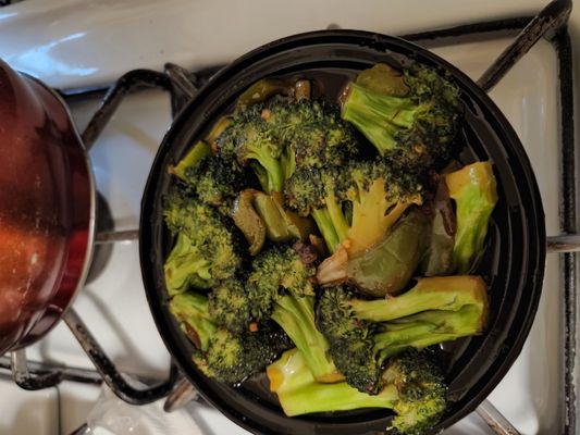 Ollie’s Chinese Noodle Shop & Grill (成都印象) by null