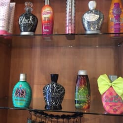 Tropical Image Tanning - Moist skin tans best!