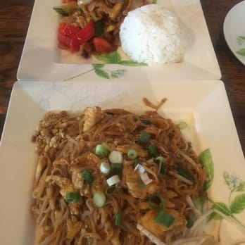NaraDeva Thai Restaurant - Pad Thai and sweet & sour chicken - Thai Near Me - Orlando, Florida NaraDeva Thai Restaurant - Pad Thai and sweet & sour chicken - Thai Near Me - Orlando, Florida