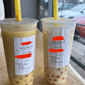 Sunright Tea Studio - supposedly the same drink... why they look different - Bubble Tea Near Me - Diamond Bar, California Sunright Tea Studio - supposedly the same drink... why they look different - Bubble Tea Near Me - Diamond Bar, California