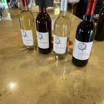 Ritter's Winery & Cidery - Wine Tasting Room Near Me - Jefferson Twp, Pennsylvania Ritter's Winery & Cidery - Wine Tasting Room Near Me - Jefferson Twp, Pennsylvania