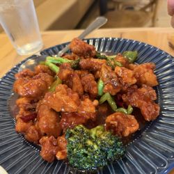 Chuan Cafe - M3.General Tsos Chicken