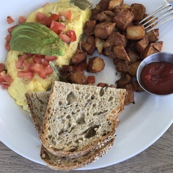 Lighthouse - Omelette - Breakfast & Brunch Near Me - Newport Beach, California Lighthouse - Omelette - Breakfast & Brunch Near Me - Newport Beach, California