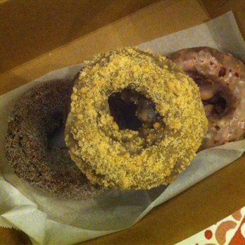 Kettle Glazed Doughnuts - Vegan varieties - Donuts Near Me - Hollywood, California Kettle Glazed Doughnuts - Vegan varieties - Donuts Near Me - Hollywood, California