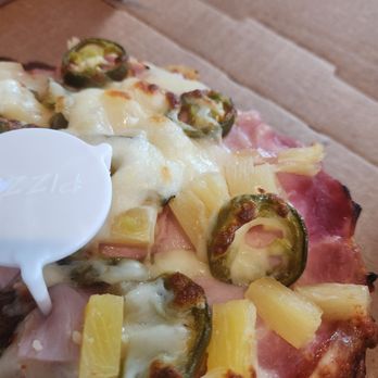 Beach Harbor Pizza - The Hawaiian Pizza and added jalapeños. Amazing! - Pizza Near Me - Dana Point, California Beach Harbor Pizza - The Hawaiian Pizza and added jalapeños. Amazing! - Pizza Near Me - Dana Point, California