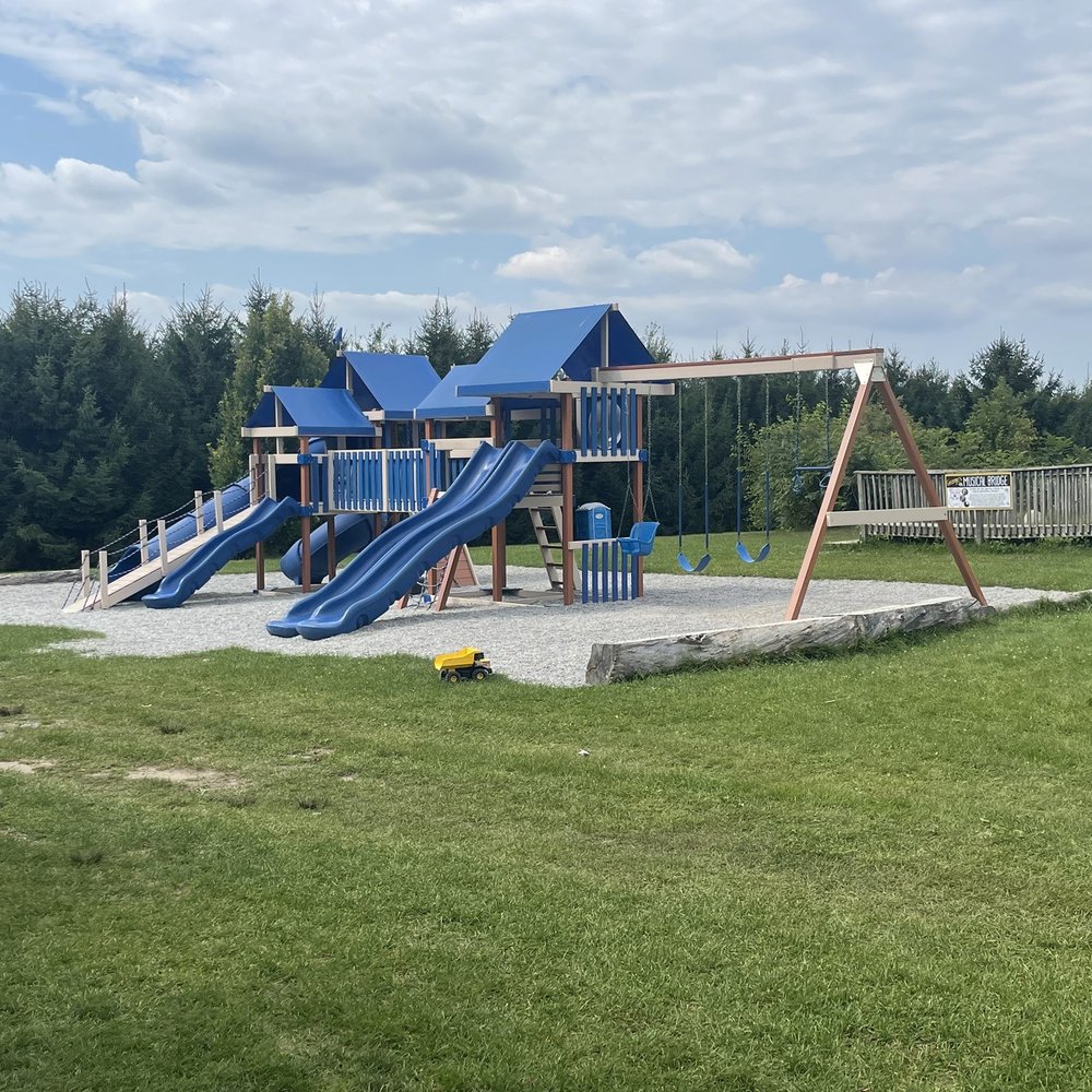 Brooks Farms - Playground - Farmers Market Near Me - Durham, Ontario