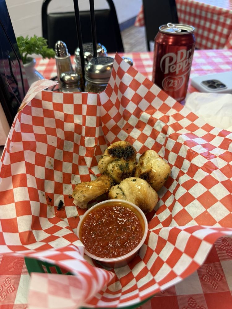 Joey’s NY Pizza - Photo 3