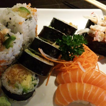 Restaurant Sho-dan - Assortment - Japanese Near Me - Montreal, Quebec Restaurant Sho-dan - Assortment - Japanese Near Me - Montreal, Quebec
