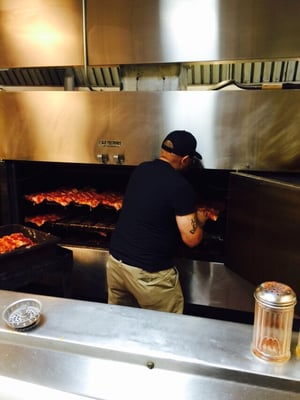 NEELY'S INTERSTATE BBQ by null