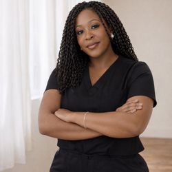 Sacred Luxe Beauty - Trenice the DMV Skin care specialist.