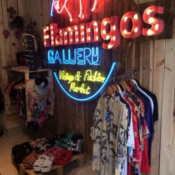 Flamingos Gallery