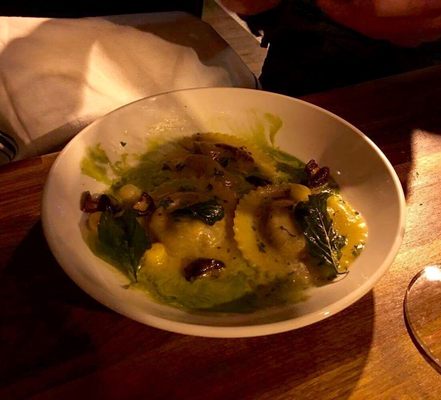 Schilling Restaurant & Bar by null