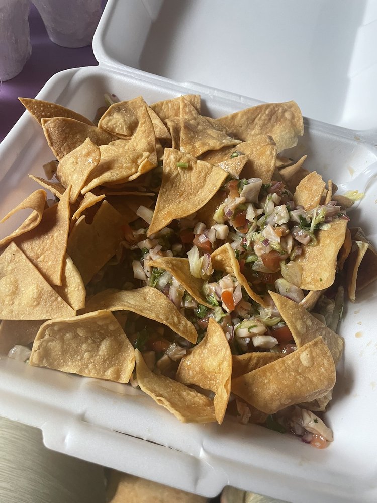 Food from Acapulco barra vieja