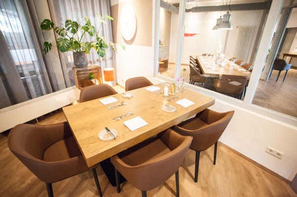 Restaurant ESSZIMMER by null