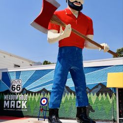 Meadow Gold Mack - Meadow Gold Mack is a huge statue. There's also a store with all kinds of Route 66 nostalgic fun. Stop here when in Tulsa! August 2024