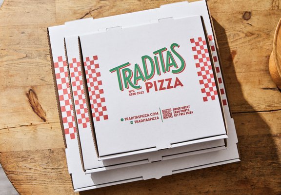Traditas Pizza by null