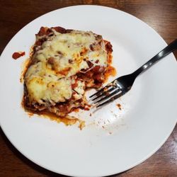 Pomodoro Fresh Italian Restaurant and Food Truck - Homemade lasagna