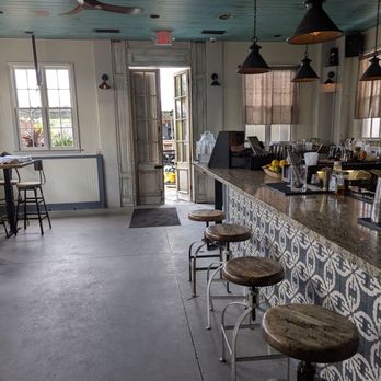 Prohibition - Cocktail Bars Near Me - Charleston, South Carolina