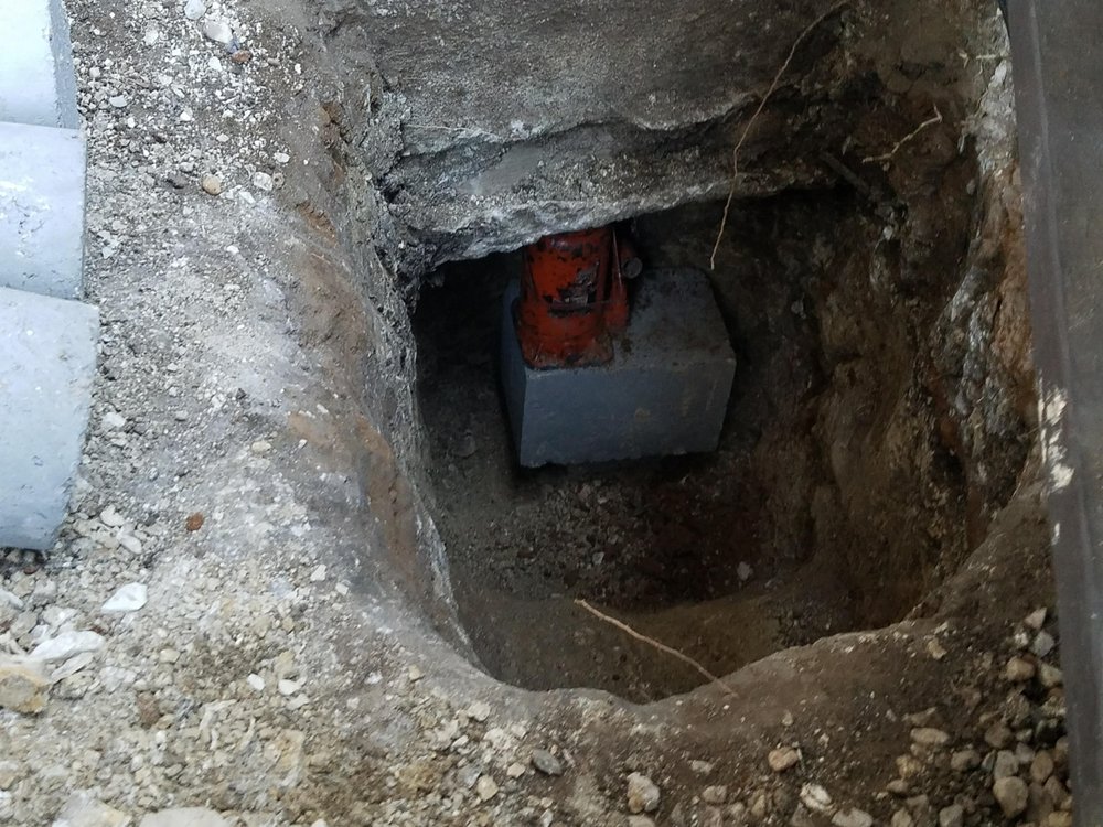 Slide of FS Renovations