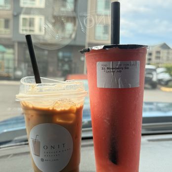 Onit Cafe - White Chocolate Latte and a Strawberry Smoothie really good they had good treats I'll try next time - Coffee & Tea Near Me - Federal Way, Washington Onit Cafe - White Chocolate Latte and a Strawberry Smoothie really good they had good treats I'll try next time - Coffee & Tea Near Me - Federal Way, Washington