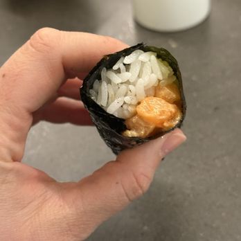 Yunomi Handroll - Sushi Bars Near Me - San Fernando Valley, California Yunomi Handroll - Sushi Bars Near Me - San Fernando Valley, California