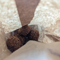 Paradise Fruit Market & Bakery - Falafel