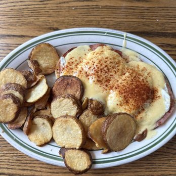 Cottage Cafe - Eggs Benedict with the Cottage fries - Breakfast & Brunch Near Me - Spokane Valley, Washington Cottage Cafe - Eggs Benedict with the Cottage fries - Breakfast & Brunch Near Me - Spokane Valley, Washington