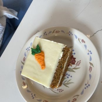 The Comus Inn - Carrot cake - New American Near Me - Dickerson, Maryland The Comus Inn - Carrot cake - New American Near Me - Dickerson, Maryland
