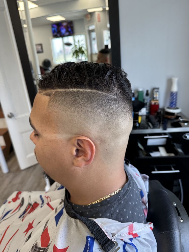 Miguelo25 Continuum Barber Shop Logo