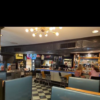 Diamond Restaurant - Southern Near Me - Charlotte, North Carolina