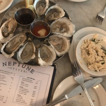 Neptune Oyster - Oysters - Seafood Near Me - Boston, Massachusetts Neptune Oyster - Oysters - Seafood Near Me - Boston, Massachusetts