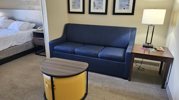 Comfort Suites Near Universal Orlando Resort by null