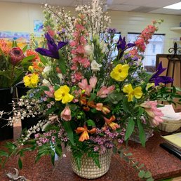 Beautiful custom arrangement Beautiful custom arrangement