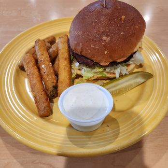 Hunny's Cafe - Beyond burger and zucchini fries with ranch - American Near Me - Lake Elsinore, California Hunny's Cafe - Beyond burger and zucchini fries with ranch - American Near Me - Lake Elsinore, California