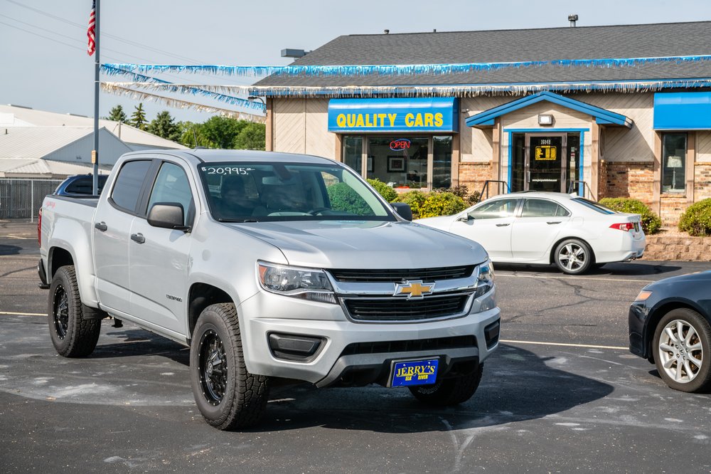 JERRY’S OF ELK RIVER Updated September 2024 11 Photos 16848 Hwy 10, Elk River, Minnesota