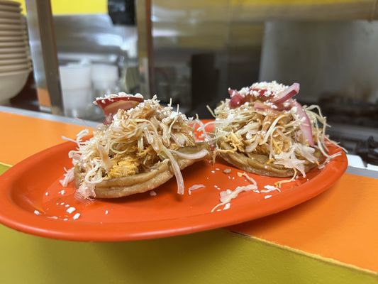 Antojitos Los Cuates by null