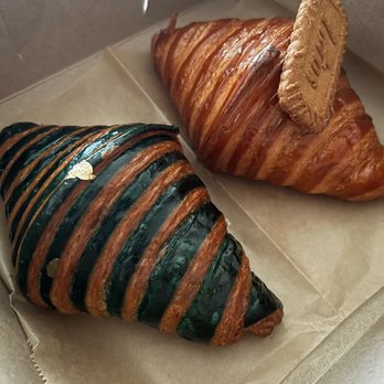 L'Artisane Creative Bakery - Matcha-Passion Fruit Croissant - Bakeries Near Me - Coral Gables, Florida L'Artisane Creative Bakery - Matcha-Passion Fruit Croissant - Bakeries Near Me - Coral Gables, Florida