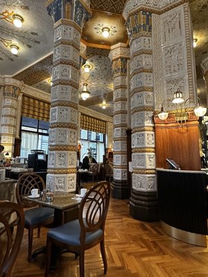 Art Deco Imperial Hotel by null