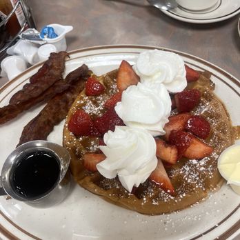Gary's Restaurant - Nice crispy Belgian waffle with nice crispy bacon! - Breakfast & Brunch Near Me - Pleasantville, New Jersey