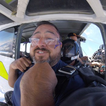 NorCal Skydiving - 20min climb in plane to 12k ft altitude for our jump.Sonoma County Ca. - Skydiving Near Me - Cloverdale, California NorCal Skydiving - 20min climb in plane to 12k ft altitude for our jump.Sonoma County Ca. - Skydiving Near Me - Cloverdale, California