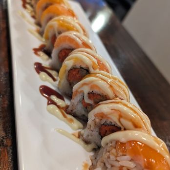 Sushi Zoa - Spicy mango tango with salmon - Sushi Bars Near Me - Hutto, Texas Sushi Zoa - Spicy mango tango with salmon - Sushi Bars Near Me - Hutto, Texas
